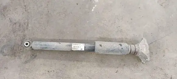 Mini Cooper Countryman F60 Rear shock absorber/damper 6888423
