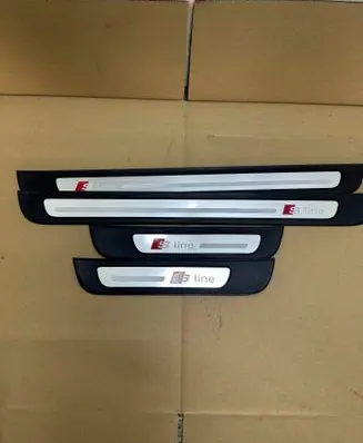 Audi A7 S7 4G Front sill trim cover 4G8853374 4G8853373