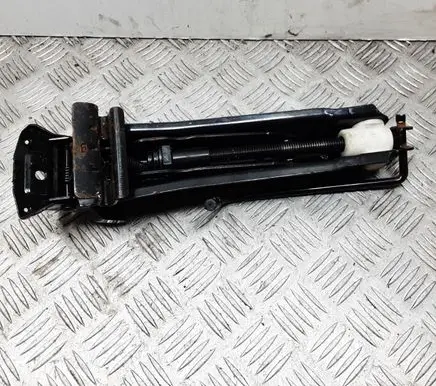 Ford Focus Lift Jack D315A D20204