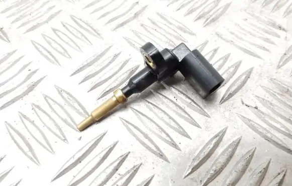 Coolant temperature sensor