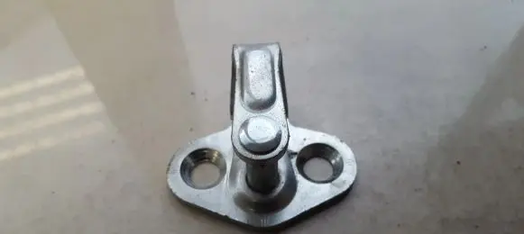 Opel Mokka Rear door lock loop/hook striker 16091201