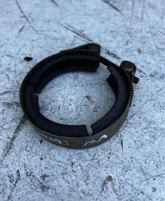 Volkswagen PASSAT B6 Muffler pipe connector clamp 1K0253725