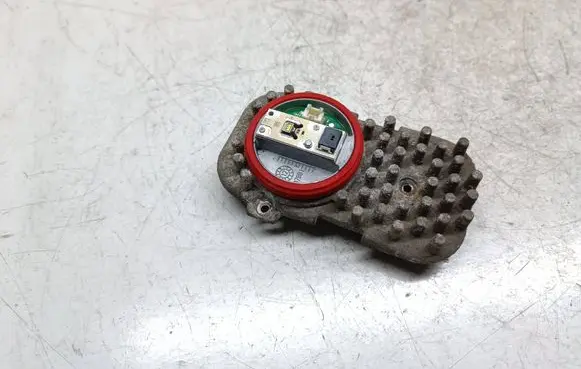 BMW 6 F12 F13 LED ballast control module 707881
