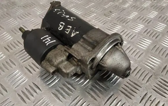 Volkswagen PASSAT B5 Starter motor 06B911023