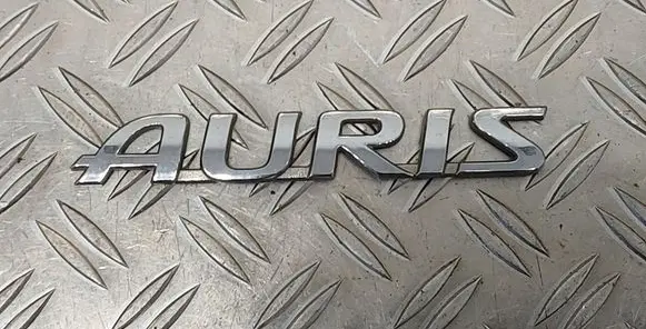 Toyota Auris 150 Manufacturers badge/model letters 
