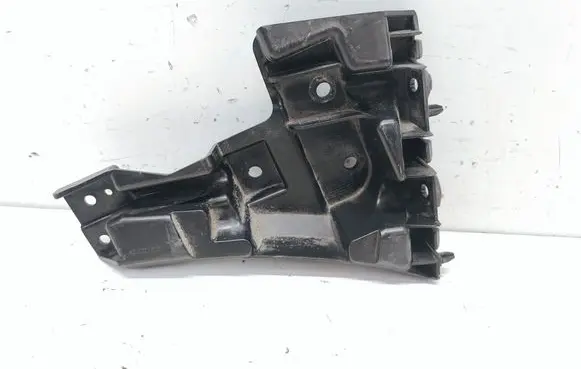 Volvo S60 Front bumper mounting bracket 31323832