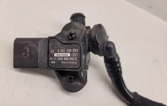 Audi A4 S4 B8 8K Air pressure sensor 036906051C 0261230053 09061210654C