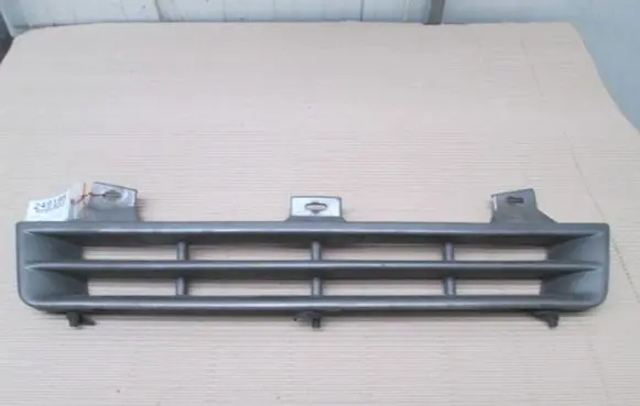 Opel Kadett E Front grill