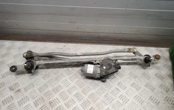 Chrysler Pacifica Front wiper linkage and motor 68229327AB