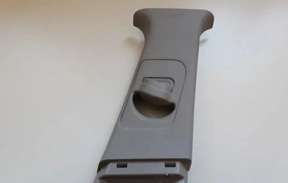 Hyundai Ioniq (B) pillar trim (top) 85844G2000
