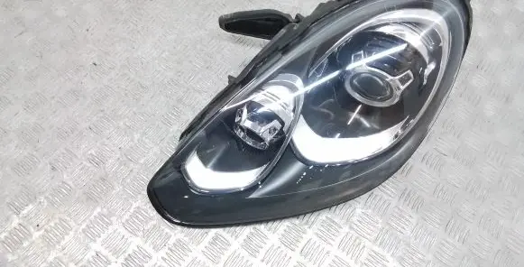 Porsche Cayenne (92A) Headlight/headlamp 7P5941751C