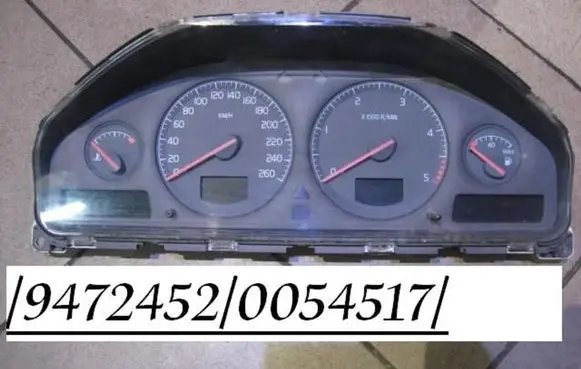 Volvo S80 Speedometer (instrument cluster) 9472452 0054517