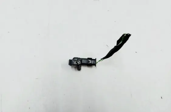 Volvo XC40 Airbag deployment crash/impact sensor 32381888