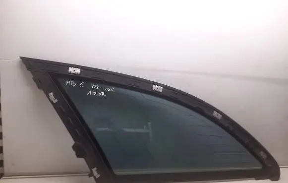 Mercedes-Benz C W203 Rear side window A2036700112