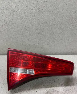 KIA Optima Tailgate rear/tail lights 924032T0