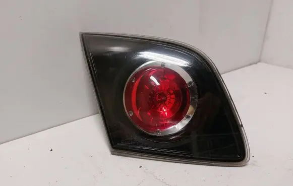 Mazda 3 I Tailgate rear/tail lights