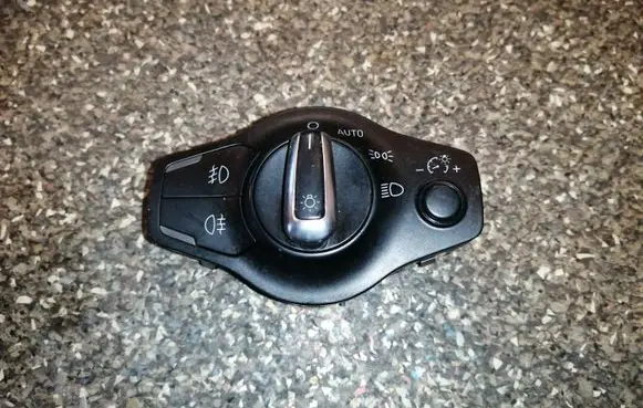 Audi A4 S4 B8 8K Light switch 8K0941531AS