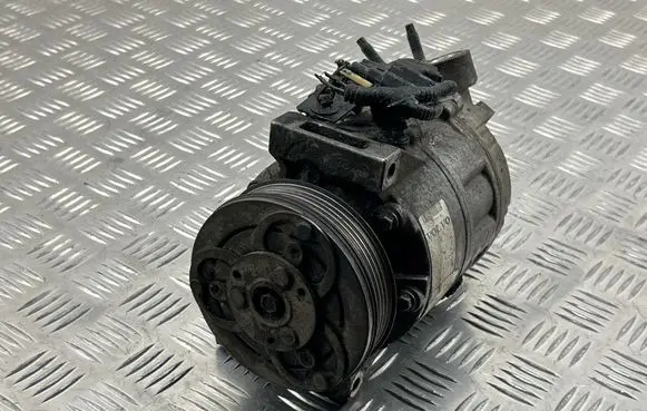 Volvo V70 Air conditioning (A/C) compressor (pump) 31291135 3708581 20022592