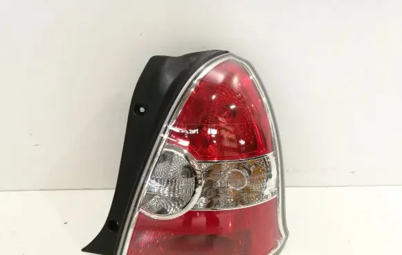 Hyundai Accent Rear/tail lights 924021E220