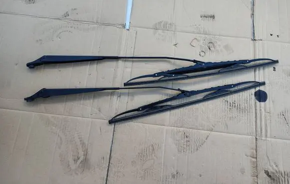Renault Kangoo II Front wiper blade arm 