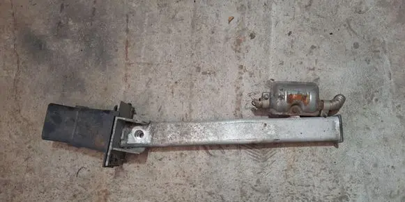 Peugeot 5008 Front bumper shock/impact absorber 9682791480