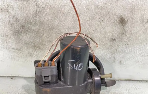 Volvo S40, V40 Central locking vacuum pump 412773 003572