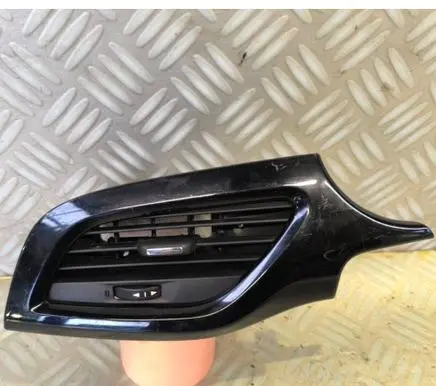 Opel Corsa E Dashboard side air vent grill/cover trim 13384931 0854700501 18022019