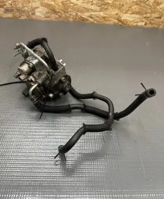 Toyota Auris 150 Fuel injection high pressure pump 221000R010 HU2940000311