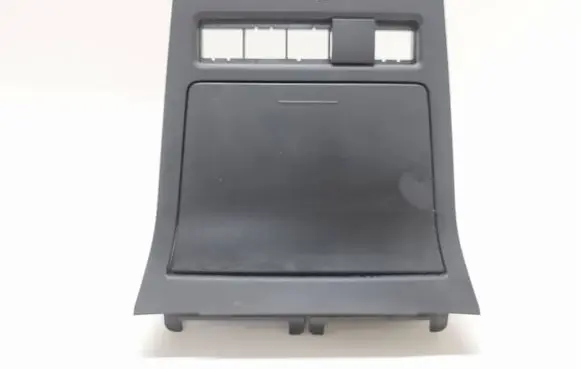 Ashtray (front)