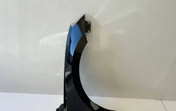 Skoda Superb B8 (3V) Fender