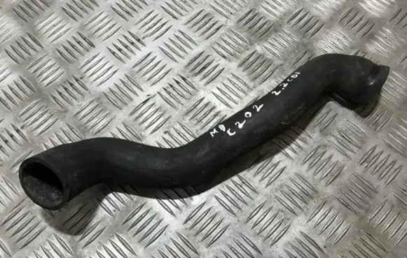 Mercedes-Benz C W202 Engine coolant pipe/hose