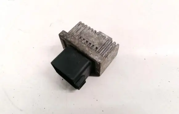 Renault Kangoo I Glow plug pre-heat relay 7700115078