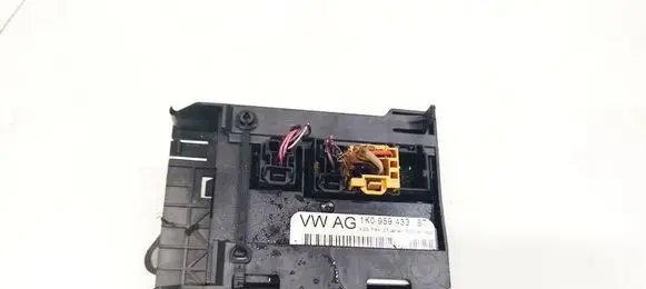 Volkswagen Tiguan Other control units/modules 1K0959433BT