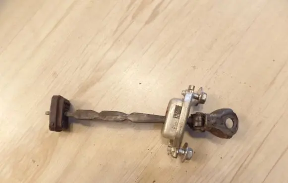 Honda FR-V Front door check strap stopper