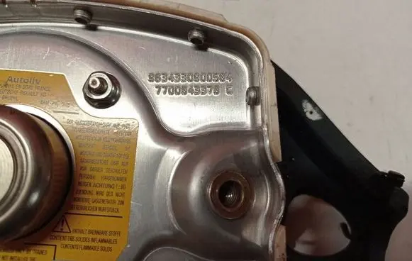 Renault Megane I Steering wheel airbag 963433090084 5503466CA