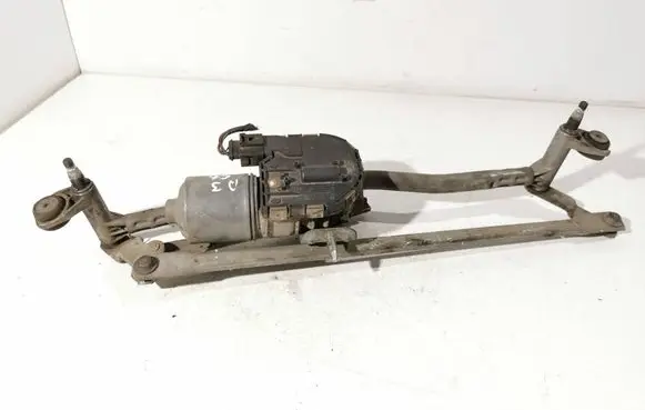 Audi A3 S3 A3 Sportback 8P Front wiper linkage and motor 8P1955023J 339702084