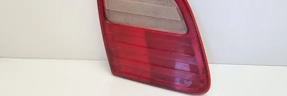 Mercedes-Benz E W210 Tailgate rear/tail lights 198523