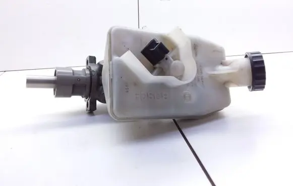 Ford Transit Master brake cylinder 221313