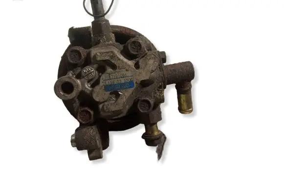 Mazda MPV Power steering pump L11832650C