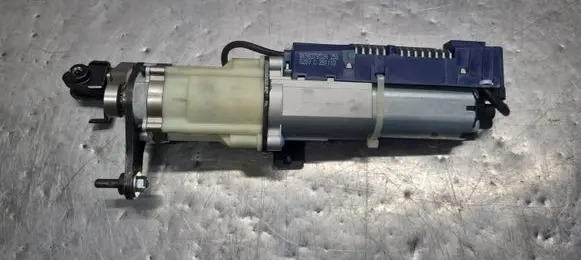 Audi A4 S4 B8 8K Tailgate/trunk/boot lift motor 8K9827852A