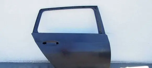 Volkswagen Golf VIII Rear door 5H9833312E