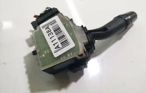 Toyota Corolla Verso AR10 Wiper control stalk 173654