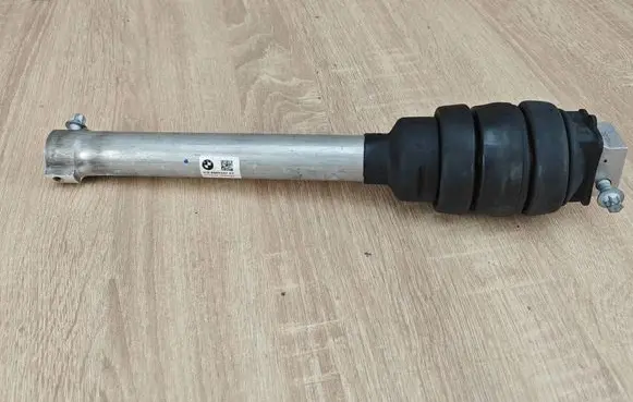 BMW 8 G16 Steering column universal joint 6869347
