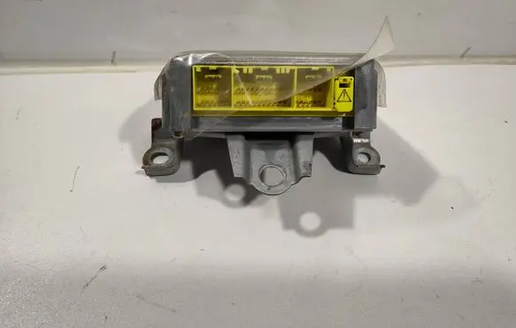 Toyota Hilux (N140, N150, N160, N170) Airbag control unit/module 8917035110