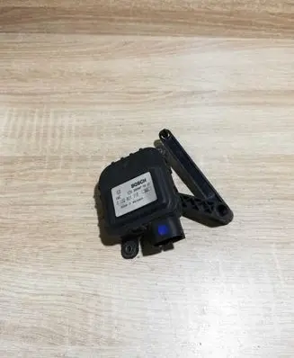 Renault Espace III Air flap motor/actuator 0132801110