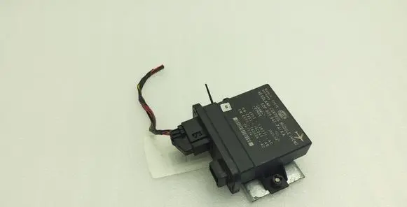 Land Rover Discovery 4 - LR4 Headlight ballast module Xenon EX5313K031AC EX5314C243AB 5DF00904174