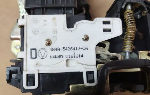 Jaguar S-Type Rear door exterior handle 4W4A5426412DA 45144059