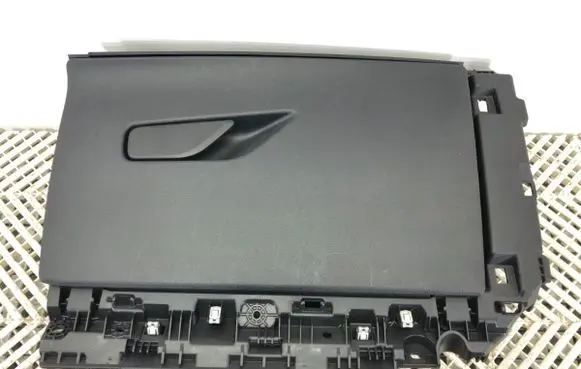 BMW X1 U11 Glove box set 