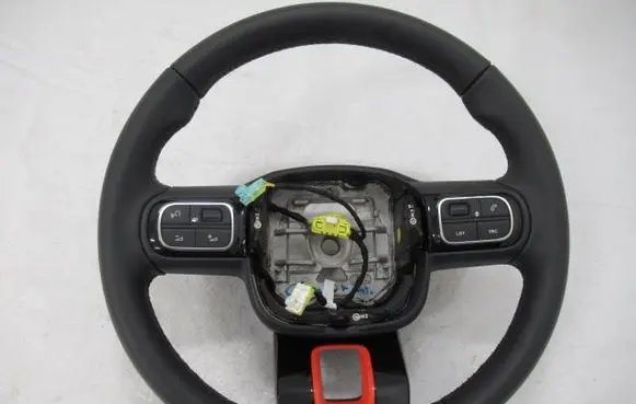 Citroen C3 Aircross Steering wheel 