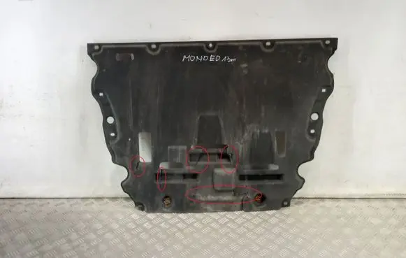 Ford Mondeo MK IV Engine splash shield/under tray DG936P013 DG936P013DH
